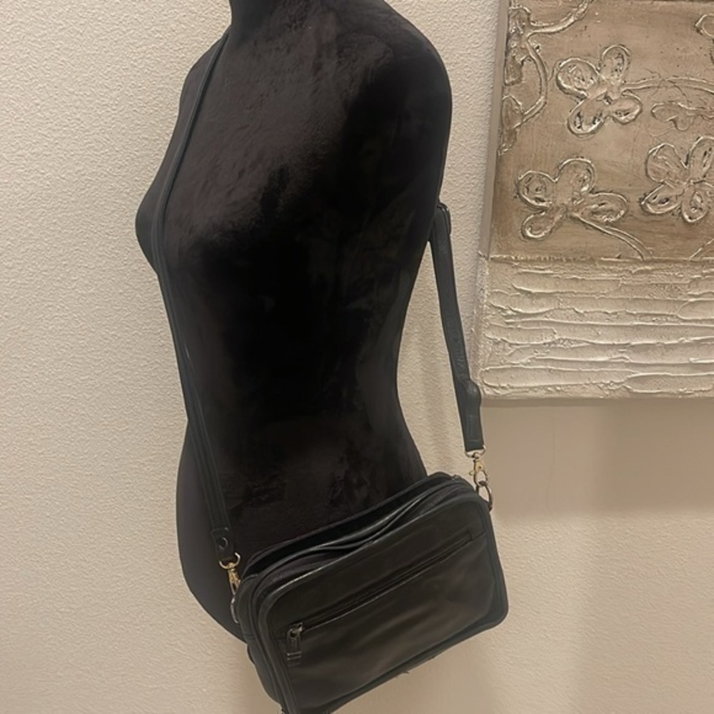 Tumi organizer bag